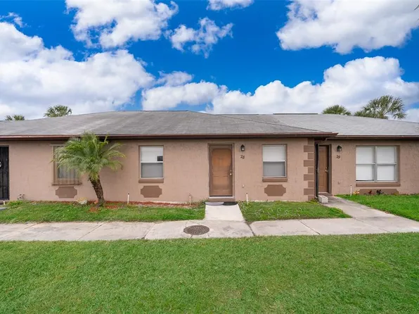 28 Las Brisas Way, Kissimmee, FL 34743