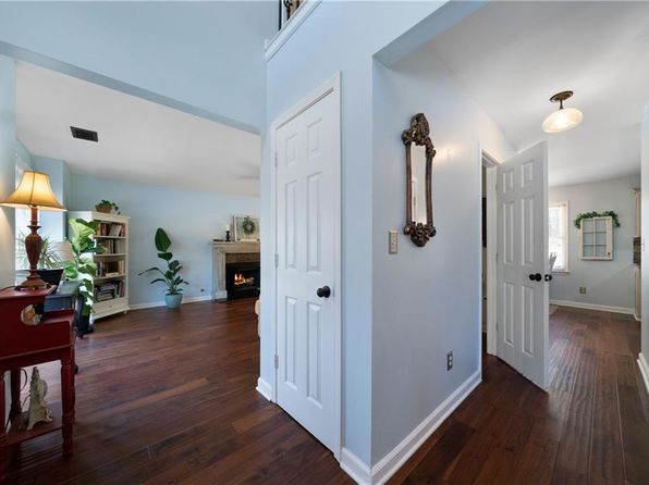 230 Bennett Farms Trl, Acworth, GA 30102