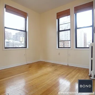 Rented by Bond New York | media 27