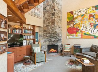 230 Three Pond Rd, Peru, VT 05152