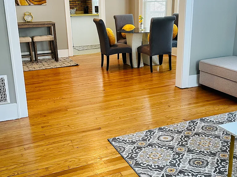 Open floor plan!