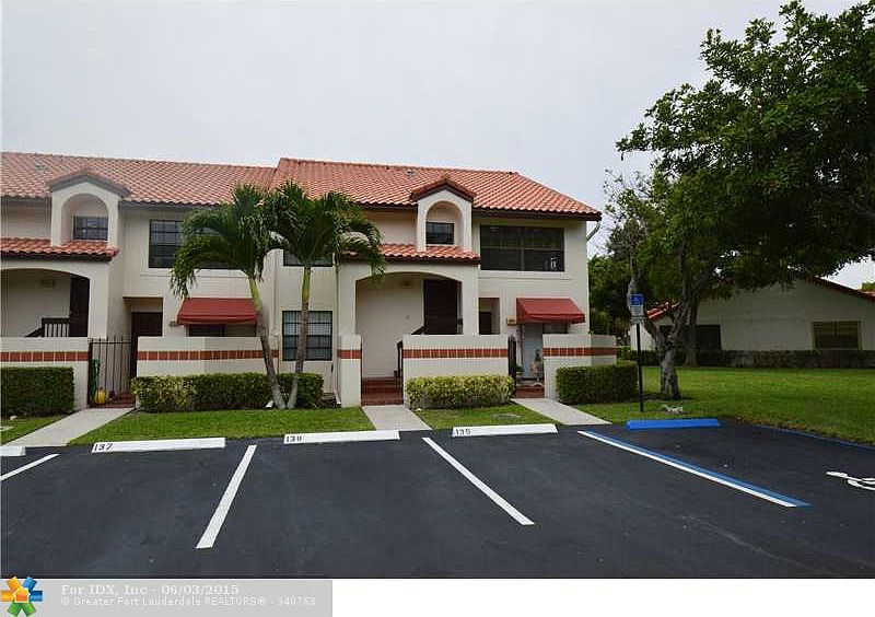 1st image of 612 Lincoln Ct #612