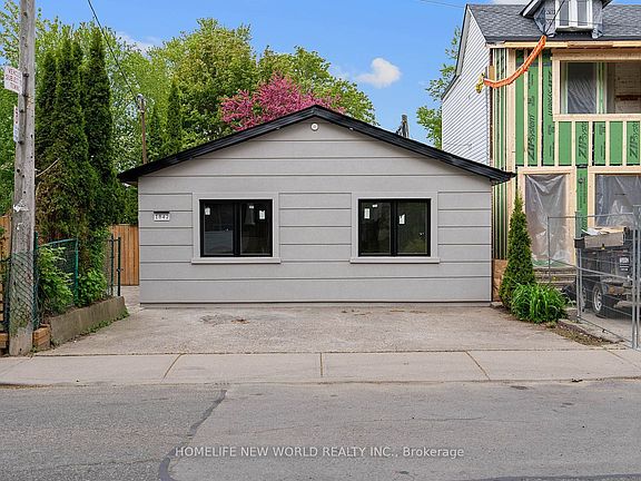 5th image of 1842 Dundas St E