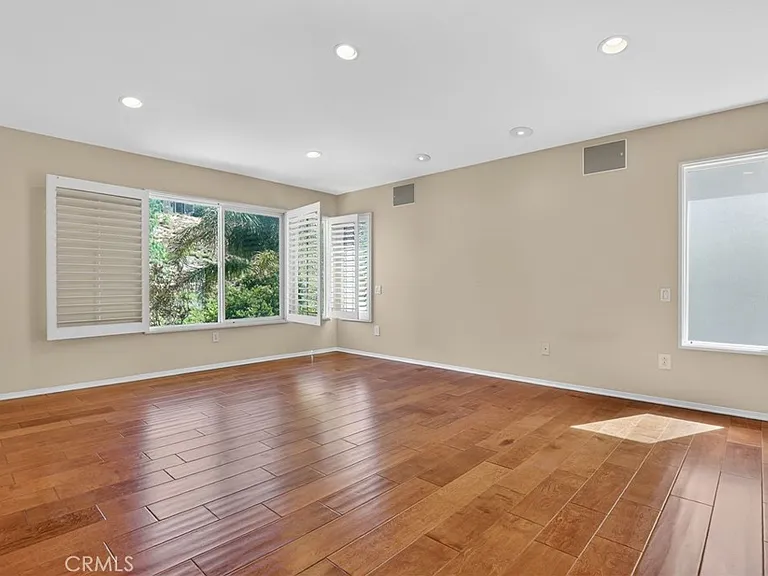 20543 Pesaro Way — Photo 30