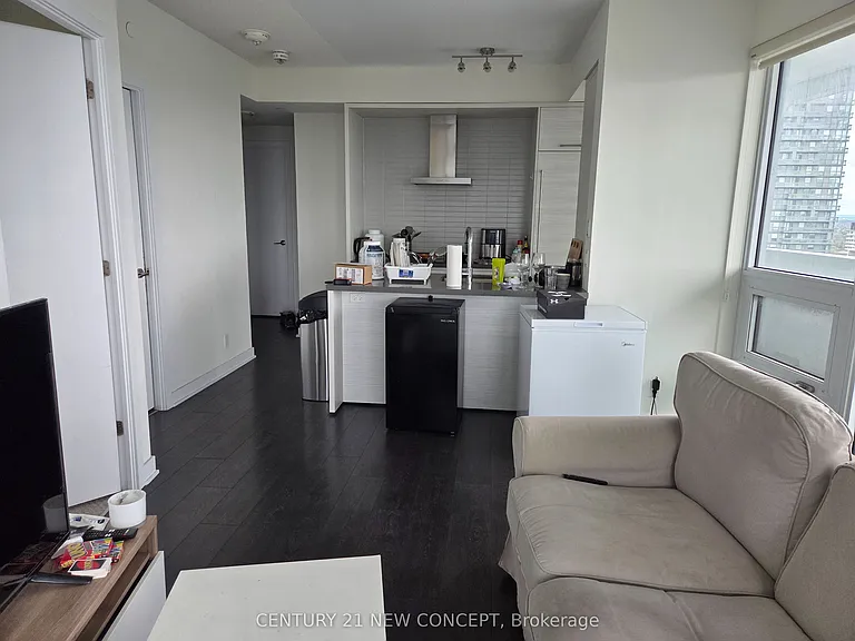 2221 Yonge St #3603 — Photo 3