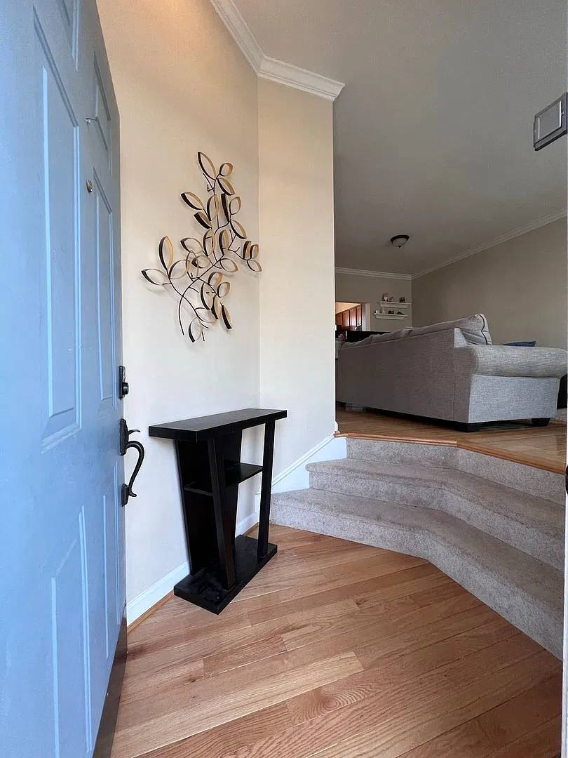 Lowes Island Townhome Neary 2000SqFt with Garage — Photo 2