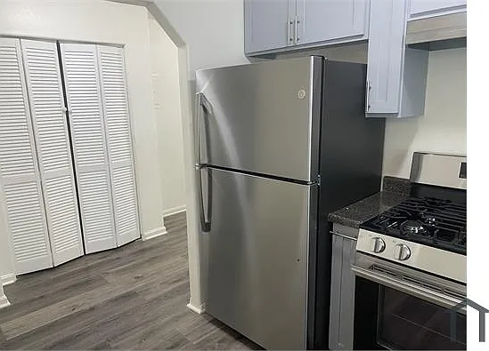 715 W Vernon Ave #2 — Photo 24