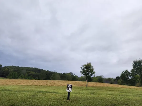 121 Ridge Rd, Spencer, TN 38585