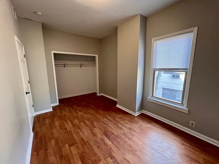 1718-34 E Lafayette Pl — Photo 52