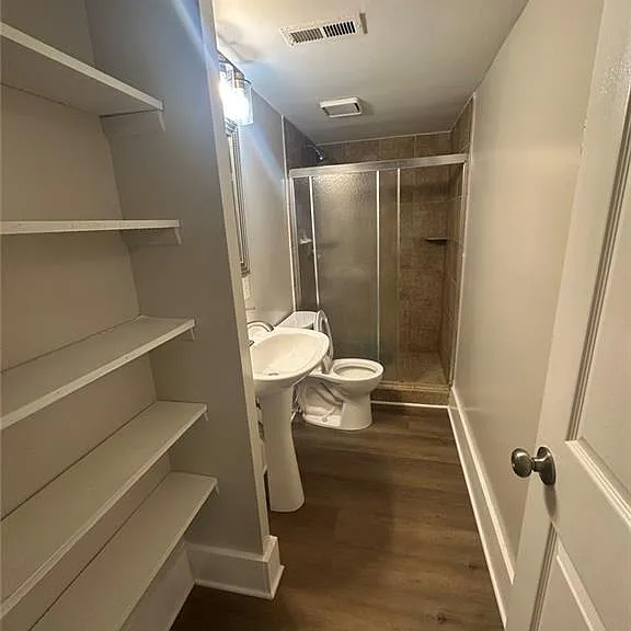 2205 Mill Wood Ct — Photo 34