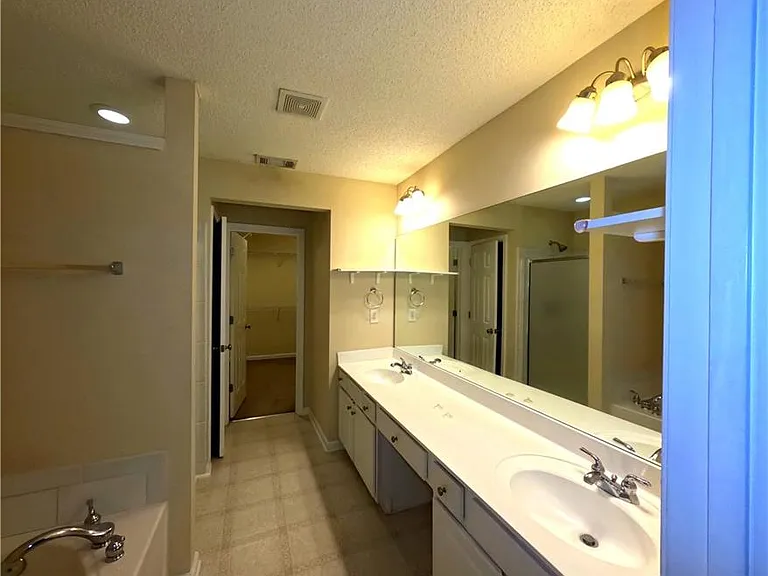 4132 Royal Regency Cir NW #3 — Photo 7