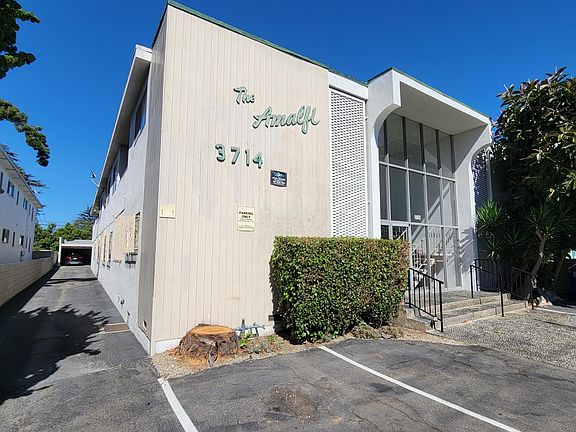 2nd image of 3716 Inglewood Blvd #103