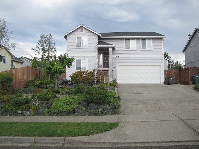 1st image of 135 E 92nd St
