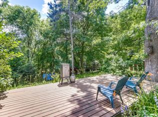 15101 Peteler Ln, Minnetonka, MN 55345