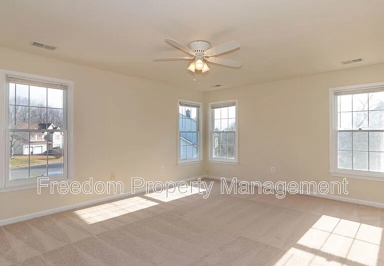 80 Brookshire Dr — Photo 34