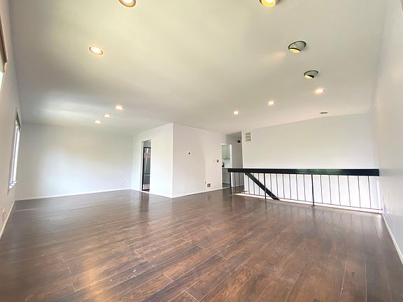 3rd image of 130 Washington Ave #2F