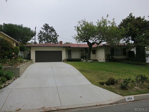 2nd image of 1754 Orangewood Ln