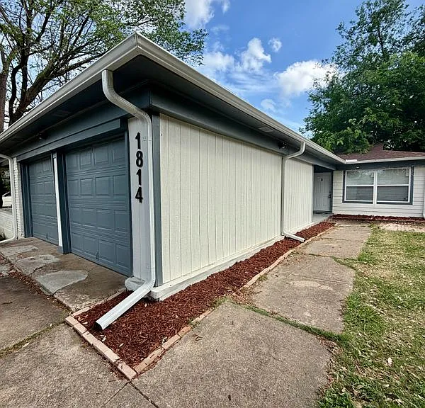 1814 Martin Luther Dr #A — Photo 24
