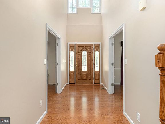 3rd image of 32236 Deep Meadow Ln