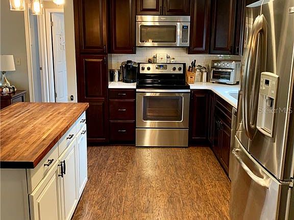 3rd image of 4604 Sandy Creek Ln