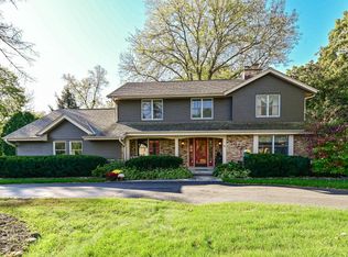 20705 Hunters Run, Brookfield, WI 53045