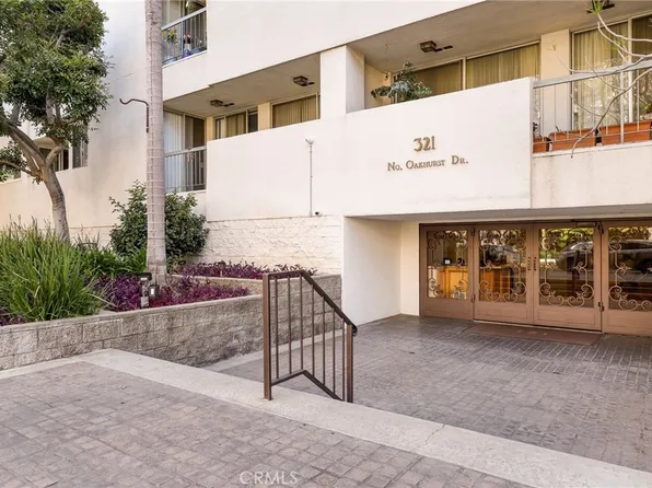 321 N Oakhurst Dr APT 404, Beverly Hills, CA 90210