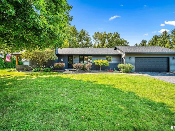 26511 Westlane Dr, Morton, IL 61550