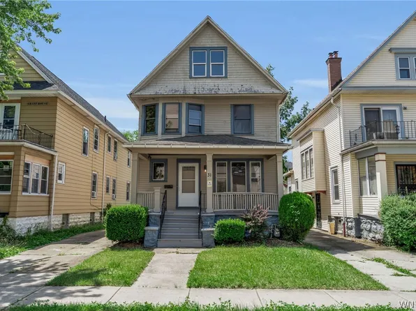 31 Hughes Ave, Buffalo, NY 14208
