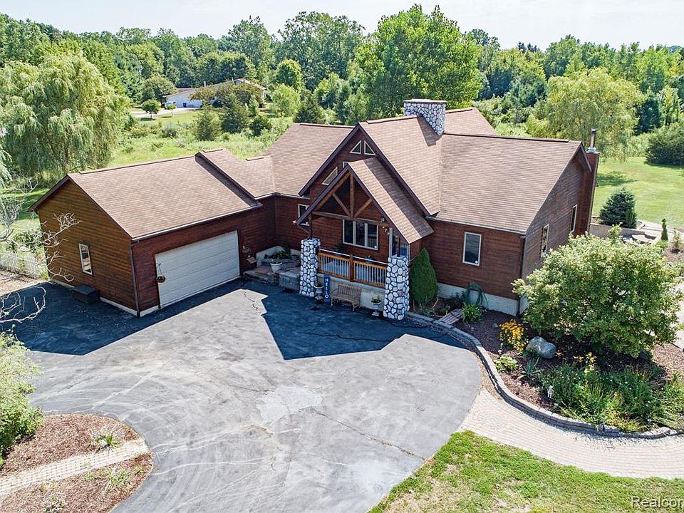 3377 E Pillar Dr, Whitmore Lake, MI 48189 Zillow