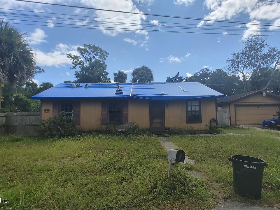 2nd image of 408 Nancy Cir