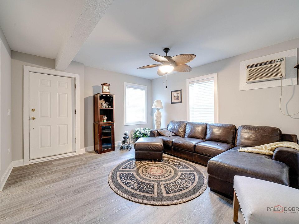 1406 Park St, Mchenry, IL 60050 Zillow