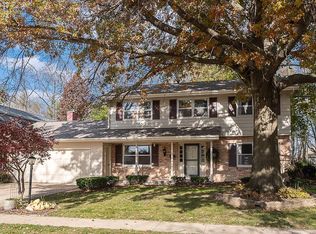 3014 Pinecrest Rd, Iowa City, IA 52245