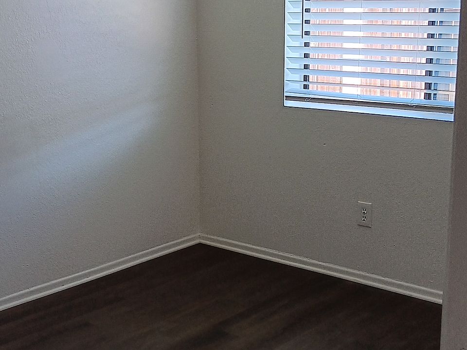 2nd Bedroom

21230 Madre, Tehachapi, CA