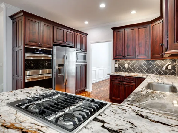 1258 Spitzy Ln, Soddy Daisy, TN 37379