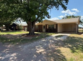 315 E Ada St, Tipton, OK 73570