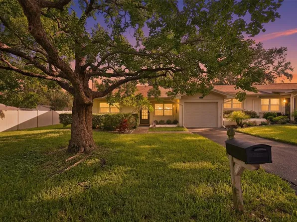 2186 Marshall Dr, Dunedin, FL 34698