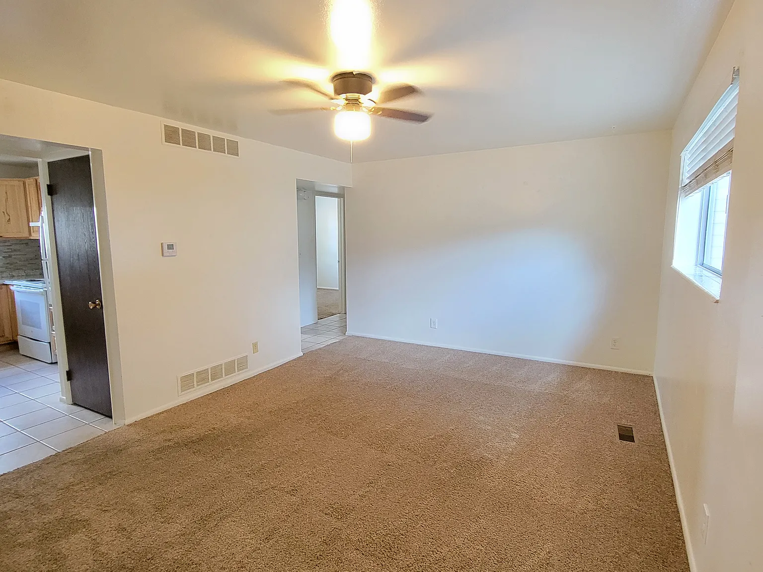 2 bed, $1,275 — Photo 2