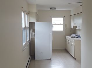 249 Trouville Rd, Copiague, NY 11726