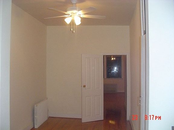 Apartment 2R