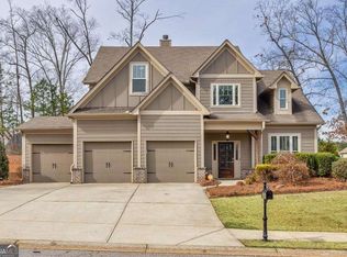 1018 Ruddy Duck Dr, Jefferson, GA 30549