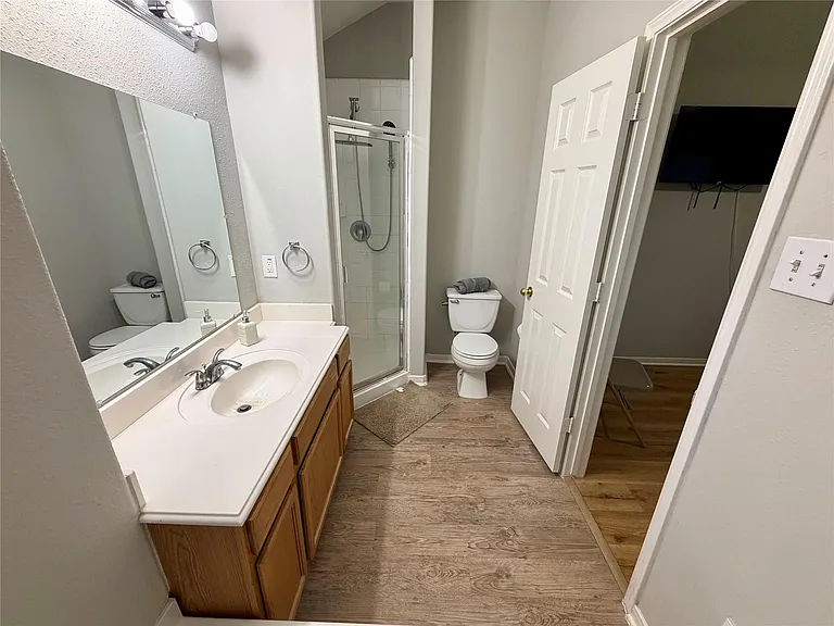 6306 Wellington Meadows Dr — Photo 10