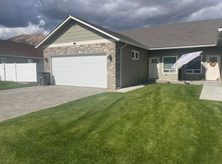 118 Apple Loop #A, Naches, WA 98937