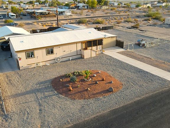 3rd image of 4948 E Kayenta Drive