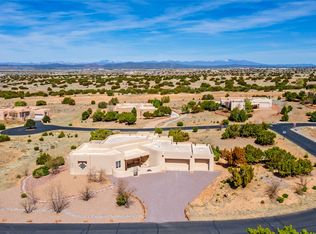 4 Sierra Dawn Rd, Santa Fe, NM 87508