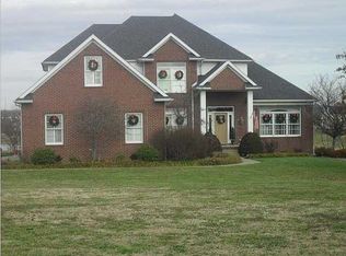 6388 Oak Grove Rd, Newburgh, IN 47630