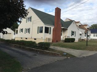 1430 Spring St, Coshocton, OH 43812