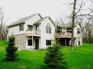 46410 Grand View Dr, Perham, MN 56573