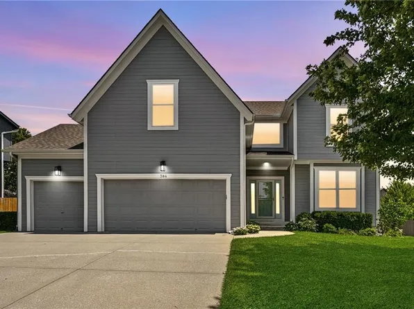 384 S Stonecrest Rd, Olathe, KS 66061