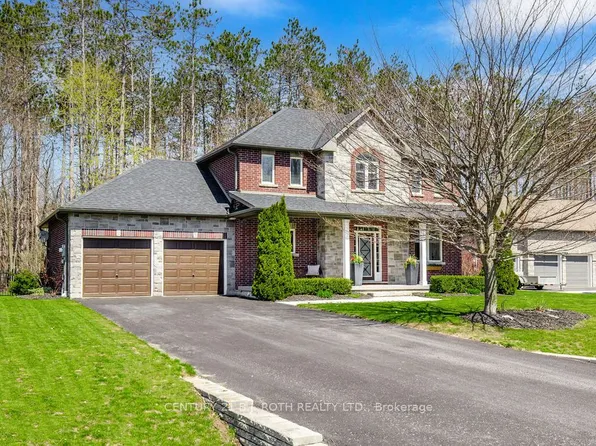 12 Lloyd Cook Dr E, Springwater, ON L9X 0H5