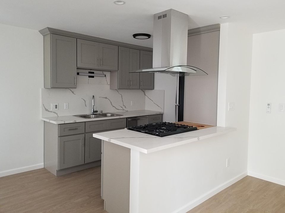 1st image of 223 N Avenue 58 #2